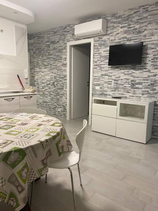 ליגננו סביאדורו Appartamento Incantevole 300M Dal Mare מראה חיצוני תמונה