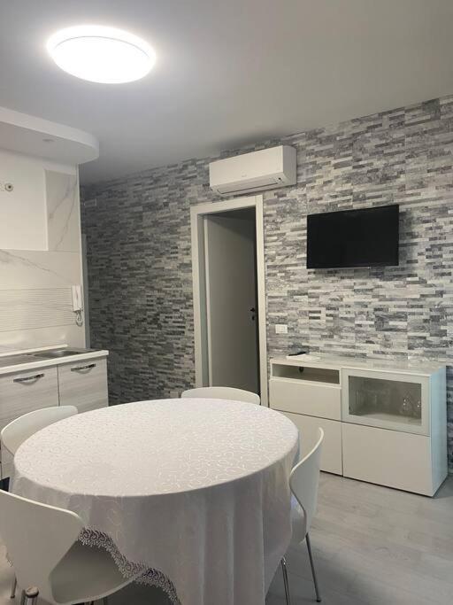 ליגננו סביאדורו Appartamento Incantevole 300M Dal Mare מראה חיצוני תמונה